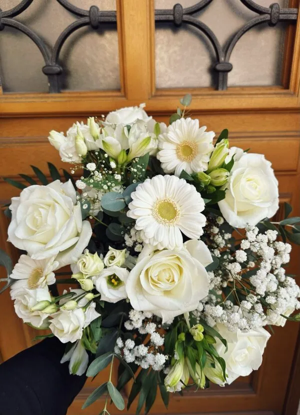 Bouquet Pureté - Fleurs d't - Fleuriste à Villeparisis